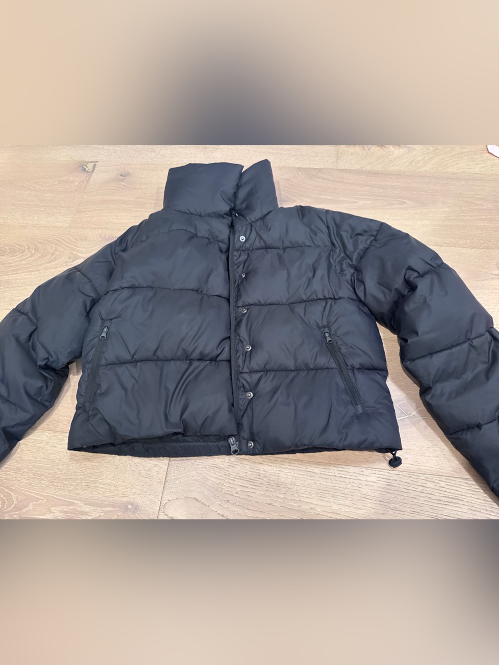 ALO Yoga gold rush puffer jacket